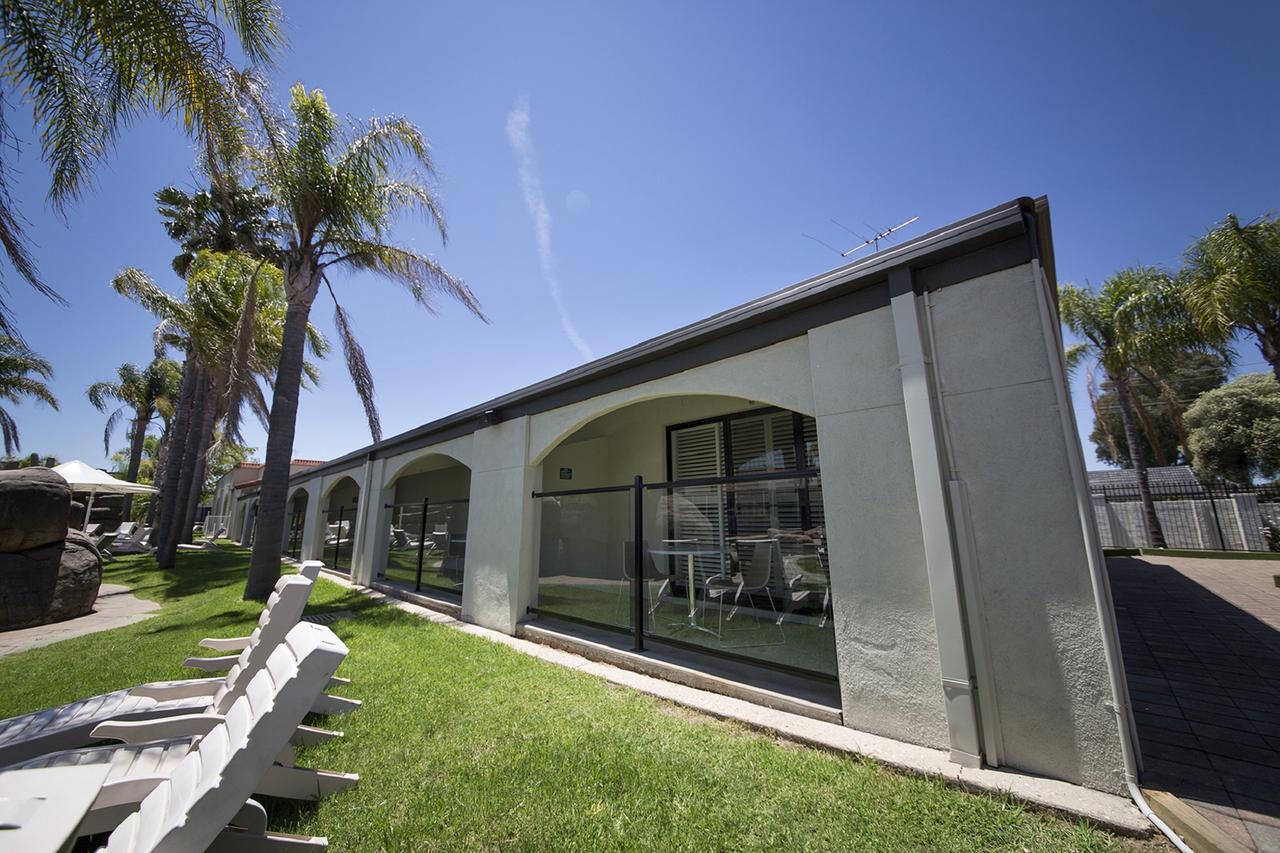 Quality Resort Siesta Albury Exteriör bild